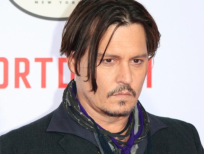 Johnny Depp hat Ärger wegen seiner Hunde: Australien will die Tiere töten, sollte der Schauspieler sie nicht aus dem Land schaffen.