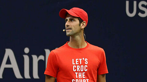 Novak Djokovic stehen 14 Tage in Quarantäne bevor.