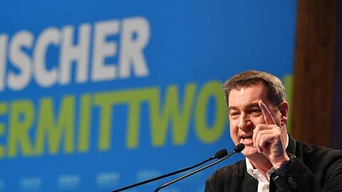 Markus Söder, CSU-Vorsitzender und Ministerpräsident aus Bayern beim Politischen Aschermittwoch. Foto: Peter Kneffel/dpa