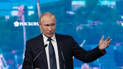 Der russische Spion soll Kontakt zu Wladimir Putin gehabt haben. Der CIA habe den Mann aus Sorge einer Enttarnung außer Landes gebracht.