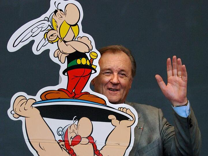 Albert Uderzo auf der Frankfurter Buchmesse 2005.