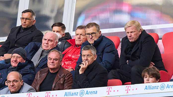Löst Jan-Christian Dreesen (2.v.r.) Oliver Kahn (re.) als Boss beim FC Bayern ab?