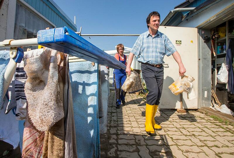 Aktuelle Bilder vom Hochwasser: In den betroffenen Städten beginnt das große Aufräumen wie hier in Gera