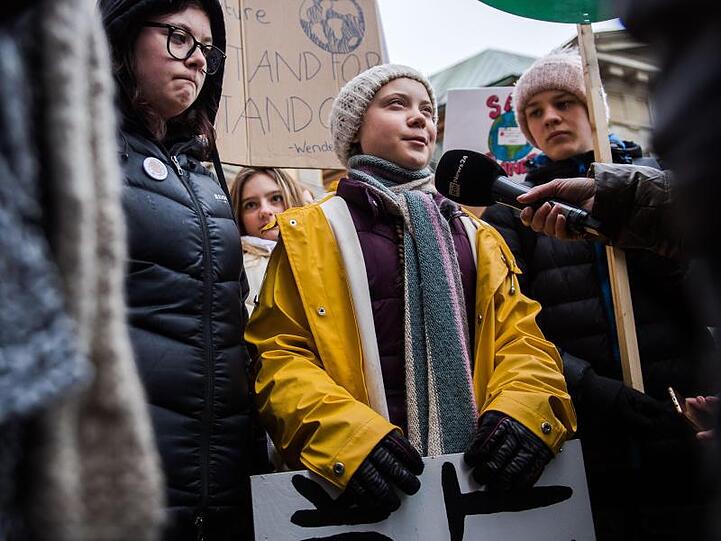 Greta Thunberg bei der "Fridays for Future"-Demo in Stockholm: Die 16-Jährige ist die Symbolfigur der Protestwelle.