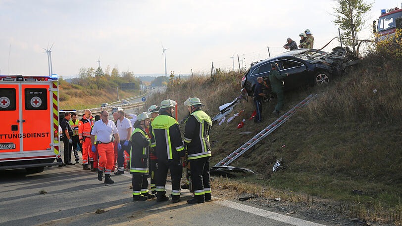 Bilder vom Unfallort an der A9.