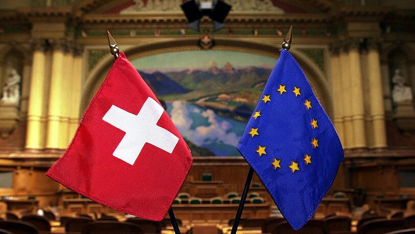 Wegen der derzeitigen Flüchtlingszahlen: Die rechtskonservative SVP wird voraussichtlich erneut stärkste Partei. Wegen der derzeitigen Flüchtlingszahlen: Die rechtskonservative SVP wird voraussichtlich erneut stärkste Partei.