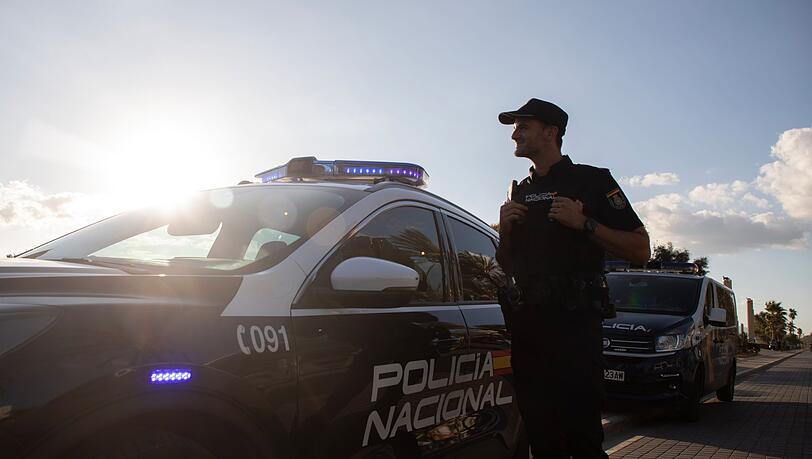 Dem Deutschen werde ein Delikt gegen die Verkehrssicherheit zur Last gelegt, hie&szlig; es in der Mitteilung der "Polic&iacute;a Nacional". (Archivfoto)