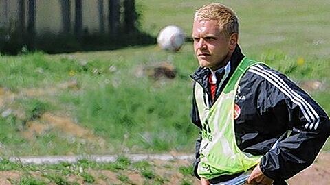Ein grünes Leibchen hat er schon an &ndash; wenn auch noch im Club-Training: Gut möglich, dass Andy Wolf künftig auch in der Bundesliga in Wolfsburg-Grün kickt.