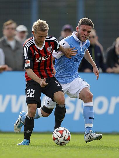 Dominik Stahl feiert sein Comeback gegen Ingolstadt. Die Bilder.