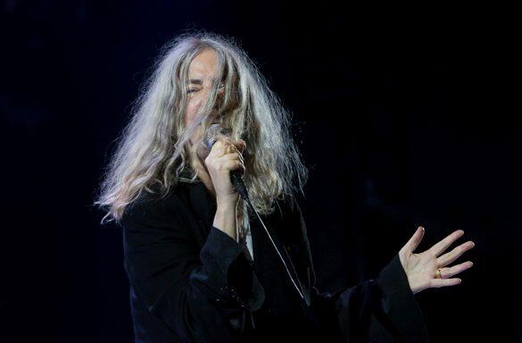 Verwegen und kraftvoll: 40 Jahre sind seit ihrem Debutalbum vergangen, Patti Smith ist noch immer beeindruckend.