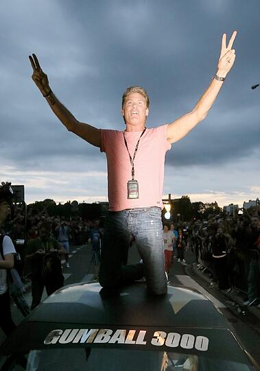 Und überall David Hasselhoff. Der Entertainer liebt das Bad in der Menge.