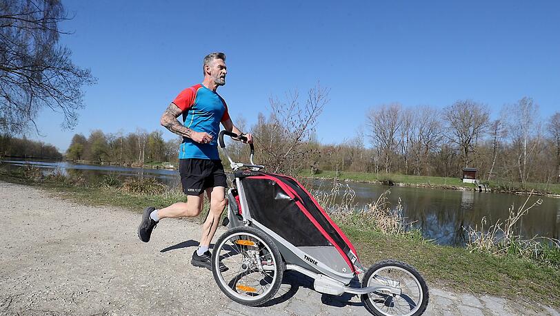 Knapp 300 Kilometer will Werner Achter rund um den Landkreis laufen.