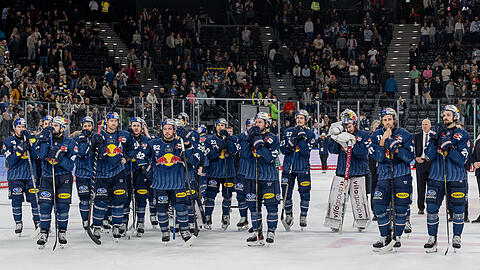 Boss Christian Winkler muss den EHC neu formieren - ob Kapitän Patrick Hager weiterhin ein Teil davon sein wird?