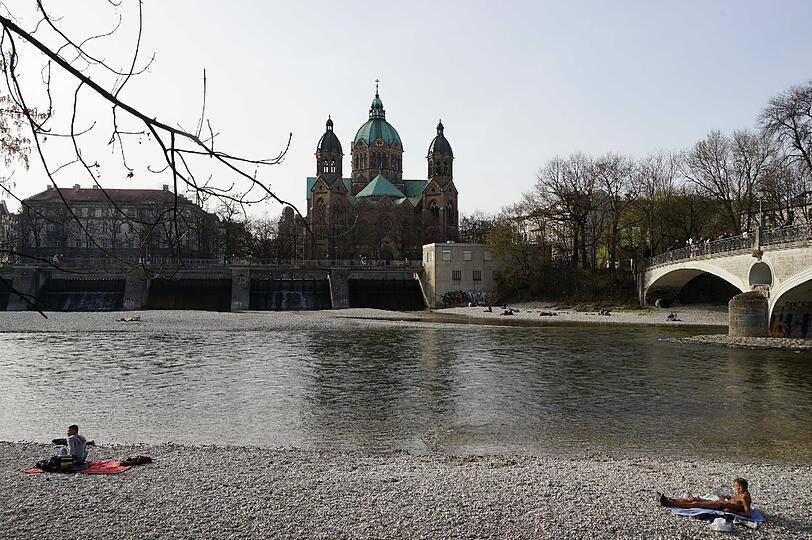 So genießen die Münchner das herrliche Frühlingswetter am Wochenende.