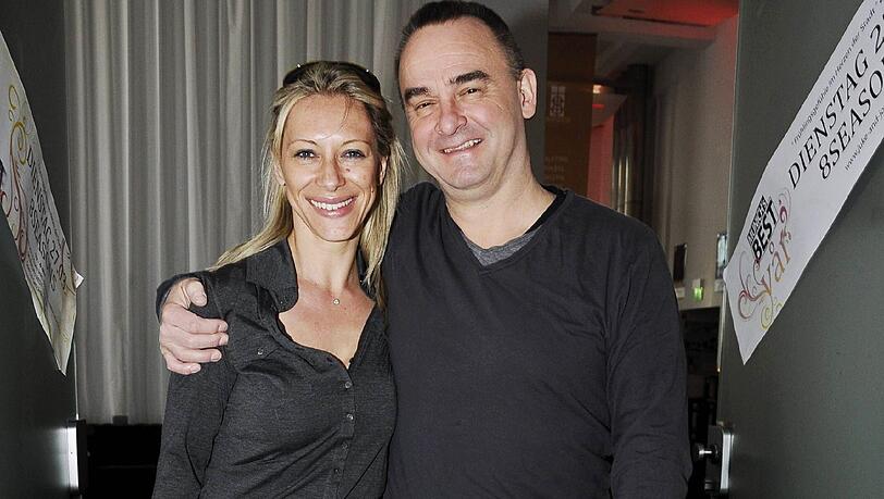 Franz Jüttner mit seiner Frau Nicole - zusammen haben beide das "8 Season" geführt. Franz Jüttner mit seiner Frau Nicole - zusammen haben beide das "8 Season" geführt.