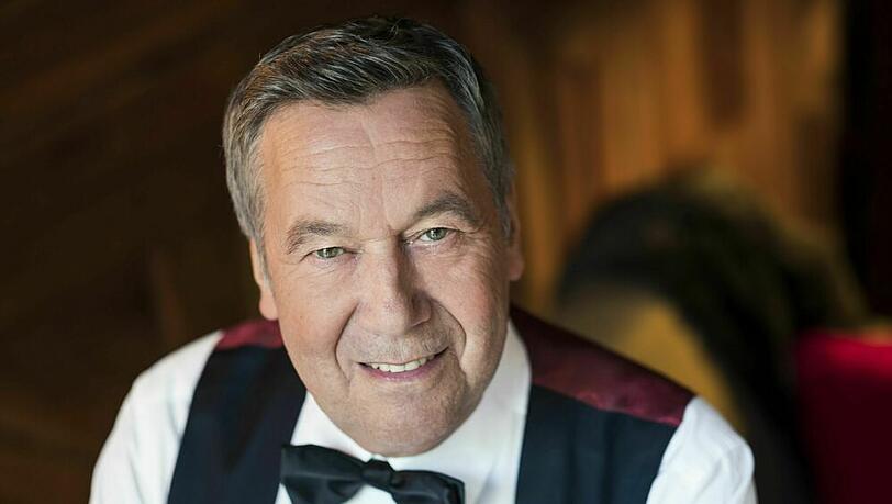 Roland Kaiser verschiebt auch die Herbst-Tournee ins Jahr 2021. Roland Kaiser verschiebt auch die Herbst-Tournee ins Jahr 2021.