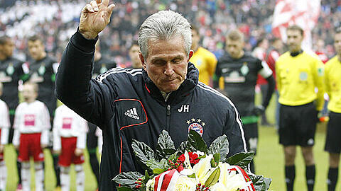 Bayern-Trainer Jupp Heynckes wird vor seinem 1000. Ligaspiel gegen Werder Bremen (6:1) geehrt.