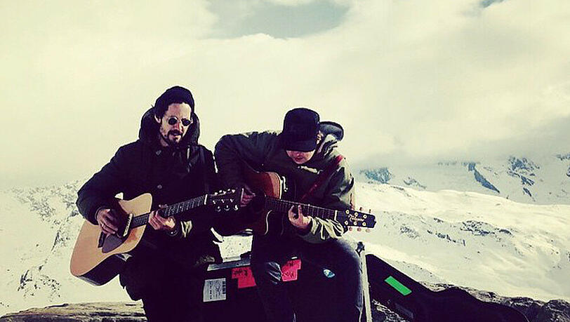 Max Herre und Philipp Poisel beim "Zermatt Unplugged" 2015 Max Herre und Philipp Poisel beim "Zermatt Unplugged" 2015