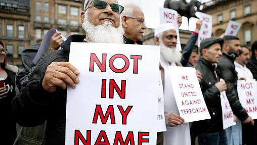 Muslimische Aktion gegen Terrorismus in Glasgow. Muslimische Aktion gegen Terrorismus in Glasgow.