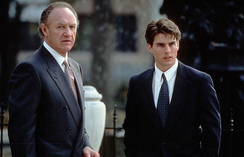 Der Anwalt Avery Tolar (Gene Hackman, links) stellt den hoch begabten Jura-Absolventen Mitch McDeere (Tom Cruise) in seiner Firma ein. Der Anwalt Avery Tolar (Gene Hackman, links) stellt den hoch begabten Jura-Absolventen Mitch McDeere (Tom Cruise) in seiner Firma ein.