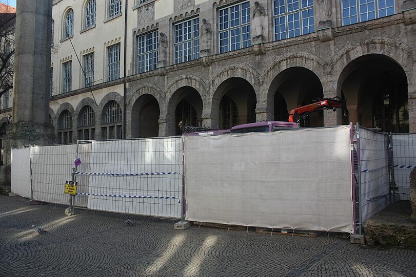 Hier fahren die Maler, Gipser und Co. vor.