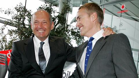 Vorgänger und Nachfolger: Ron Dennis (l.) und  Martin Whitmarsh.