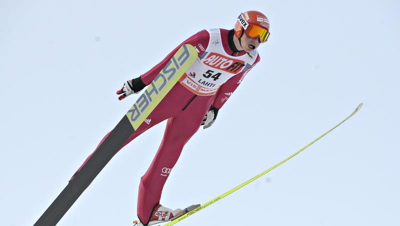Eric Frenzel stellte beim Springen einen Schanzenrekord auf. Eric Frenzel stellte beim Springen einen Schanzenrekord auf.