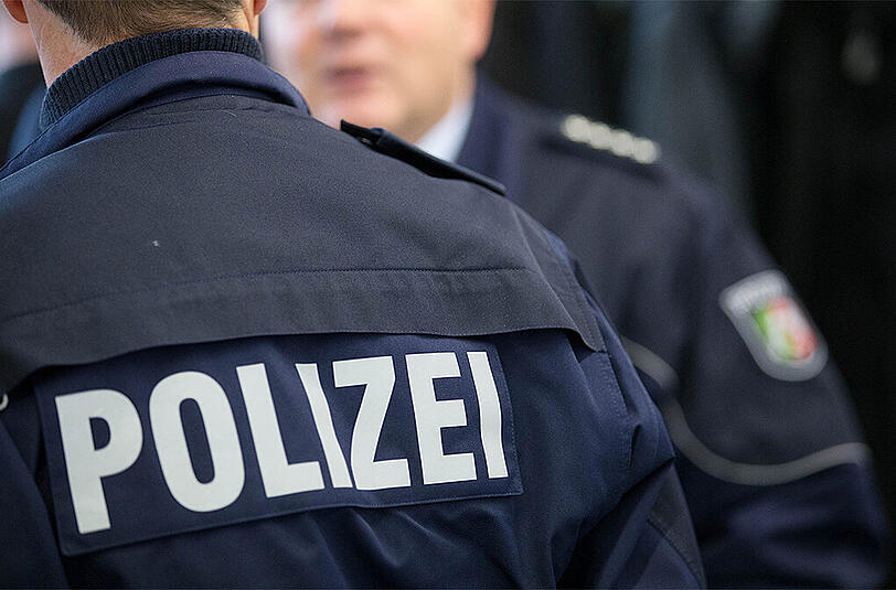 Die Mehrheit der Bürger wünscht eine Verstärkung der Maßnahmen zur Terrorabwehr.