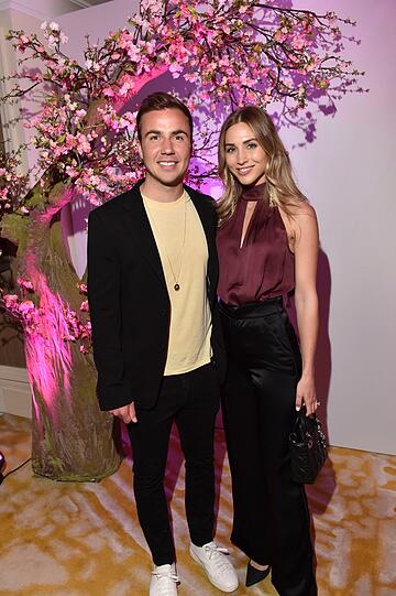 Mario Götze mit Frau Ann-Kathrin