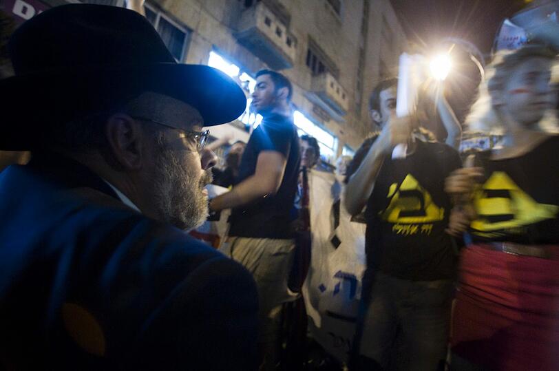 Hunderttausende Israelis haben im ganzen Land gegen soziale Missstände protestiert.