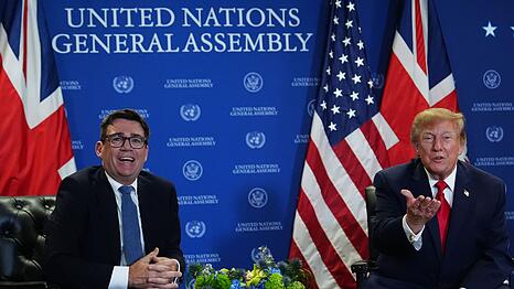 Auch Donald Trump scheint &uuml;berzeugt von Andy Burnham. (Archivbild)