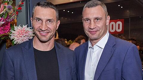 Wladimir und Vitali Klitschko halten zusammen.