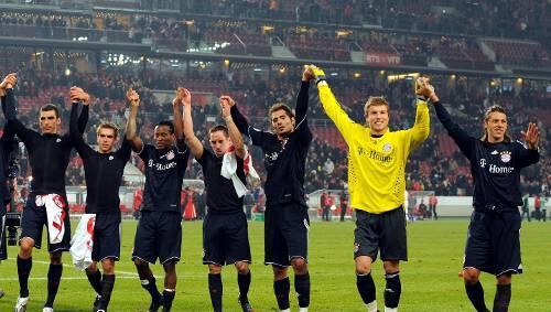 Die Bayern feiern in Schwarz: In Spanien sind die Münchner als "Bestia Negra", als schwarze Bestie gefürchtet. Die Bayern feiern in Schwarz: In Spanien sind die Münchner als "Bestia Negra", als schwarze Bestie gefürchtet.