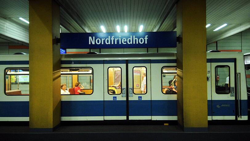 Der t&ouml;dliche Unfall ereignete sich am U-Bahnhof Nordfriedhof. (Archivbild)