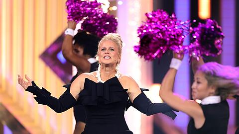 Wie im vergangenen Jahr (Foto) f&uuml;hrt Barbara Sch&ouml;neberger auch 2026 durch die Gala zur Verleihung des Deutschen Fernsehpreises.