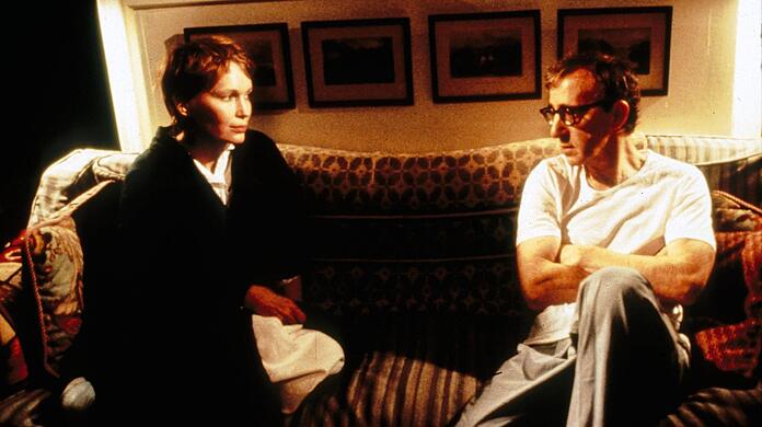 Woody Allens Tragikomödie "Ehemänner, Ehefrauen" von 1992 mit seiner Lebensgefährtin Mia Farrow. Während der Dreharbeiten zerbrach die Beziehung.