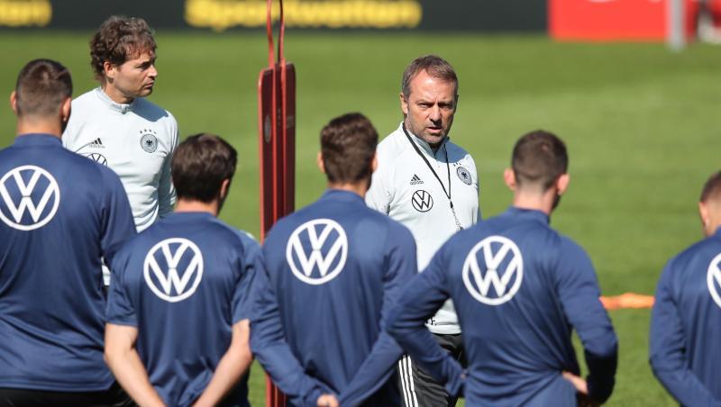 Ohne Kapitän Manuel Neuer und Thomas Müller musste Bundestrainer Hansi Flick das finale Training für das Liechtenstein-Spiel abhalten.