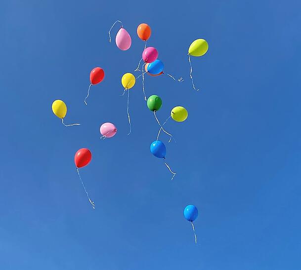 Luftballons als Friedenszeichen. Luftballons als Friedenszeichen.