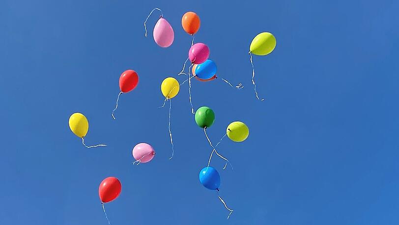 Luftballons als Friedenszeichen. Luftballons als Friedenszeichen.