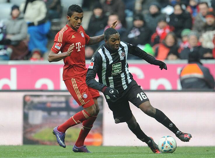 LUIZ GUSTAVO: Sachdienlicher Ballverteiler. Routinierter Auftritt des Brasilianers. Hat seit Stuttgart seinen Stammplatz sicher. NOTE 3