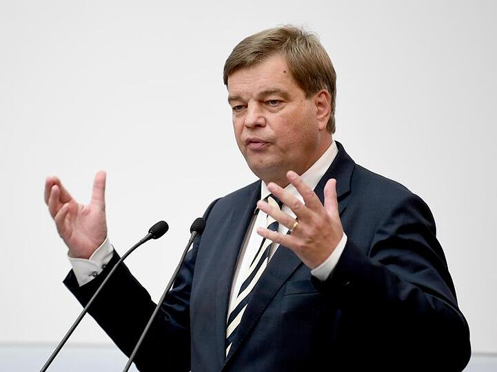 Enak Ferlemann (CDU) hat mit seinem Vorstoß viel Kritik geerntet.
