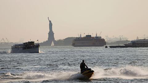 Die Sicht ist getrübt in New York - das liegt an Bränden weit entfernt