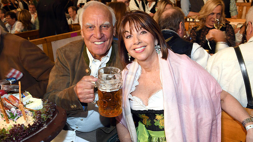 Franz Bulle Roth mit Partnerin Helena Sarkozy