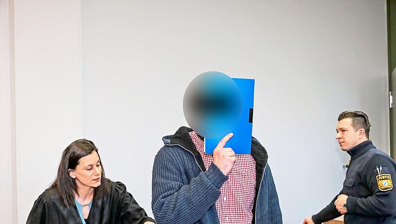 Der Angeklagte (28) rastete im Westpark aus und ging auf seinen Vater los. Der Angeklagte (28) rastete im Westpark aus und ging auf seinen Vater los.