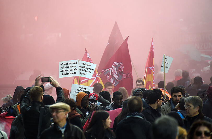 Laut Polizei gab es insgesamt elf Festnahmen im Rahmen der Demo gegen das Integrationsgesetz der CSU.