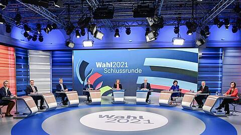 Alice Weidel (l-r), Christian Lindner, Markus Söder, Armin Laschet, Annalena Baerbock, Olaf Scholz und Janine Wissler.