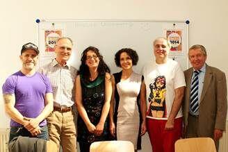 Die Jury des Comic-wettbewerbs: (von links) Uli Oesterle, Franz Eder, Melina Welscher, Gudrun Scheller-Hesch, Heiner Lünstedt und Gottlieb Herzog. Am 27. Juni wird der Sieger ausgezeichnet und die Ausstellung eröffnet.