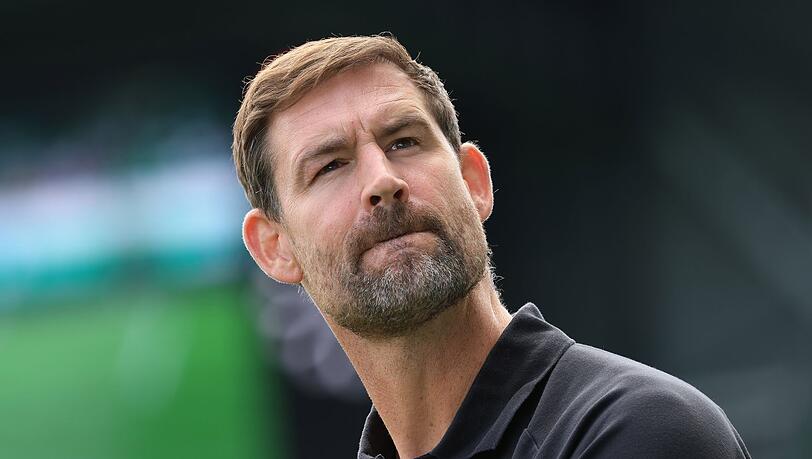 Fürth-Trainer Thomas Kleine will die Fehler aus der Niederlage gegen Kiel in Magdeburg nicht wiederholen. (Archivbild)