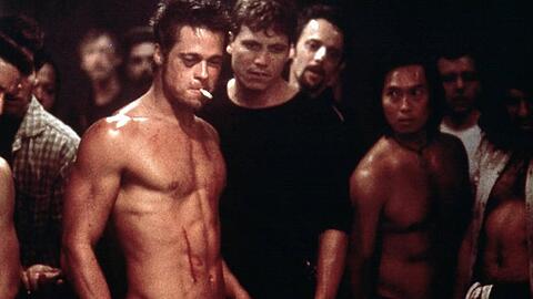 Brad Pitt (l.) in "Fight Club" (1999).