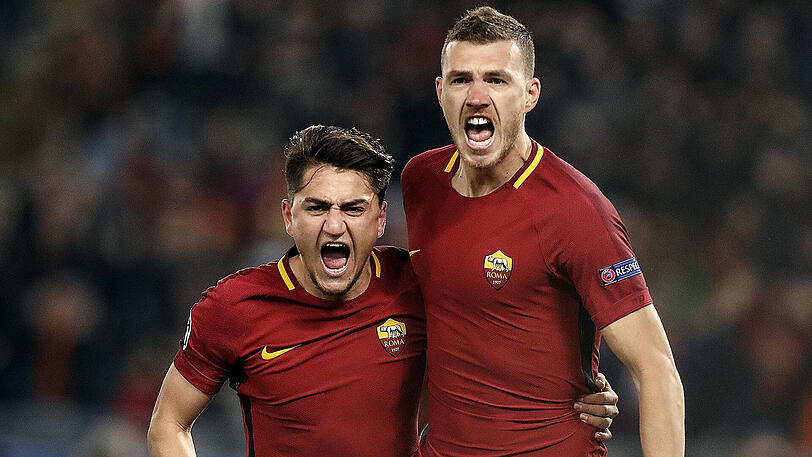 AS Rom ist weiter: Edin Dzeko (rechts) jubelt mit seinem Teamkollegen Cengiz Ünder über seinen Treffer zum 1:0 gegen Schachtjor Donezk.